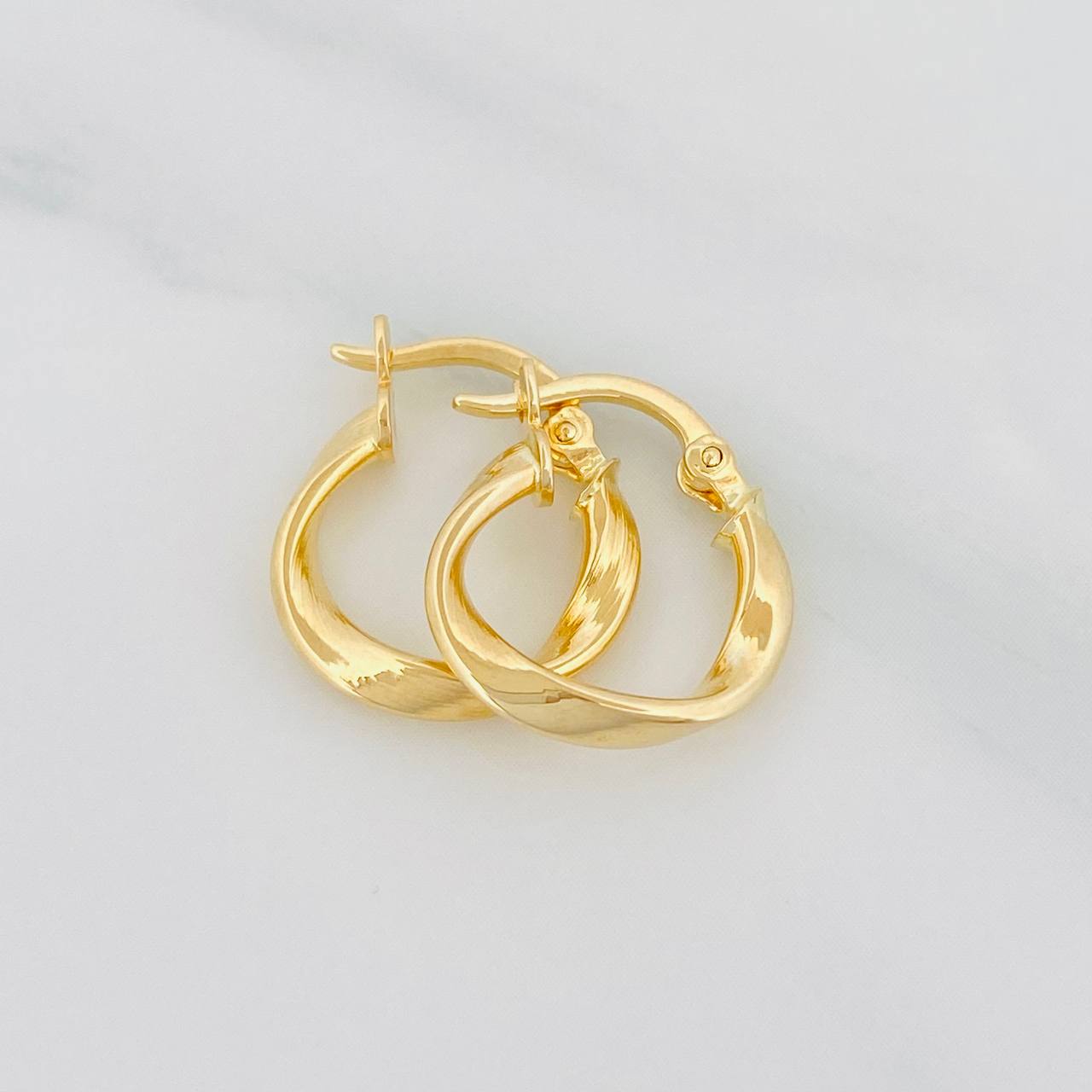 Candongas Bridget 1.05g / 1.6cm Oro Amarillo 18K