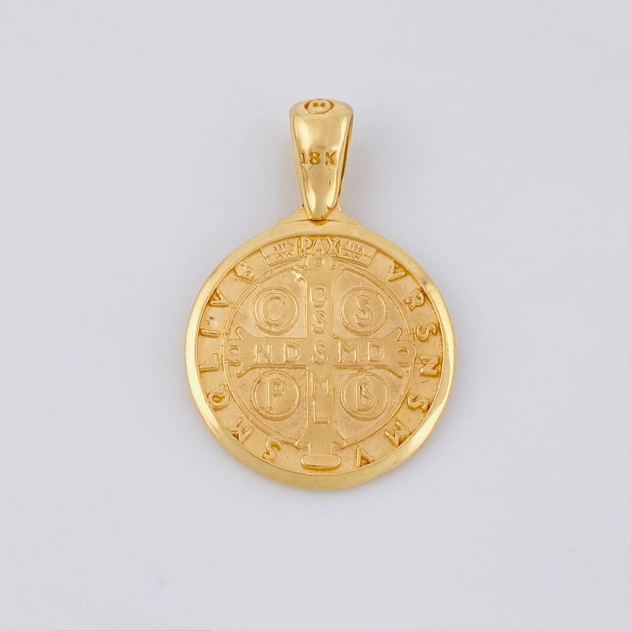 Dije San Benito 5.25g / 3.1cm Oro Amarillo 18K