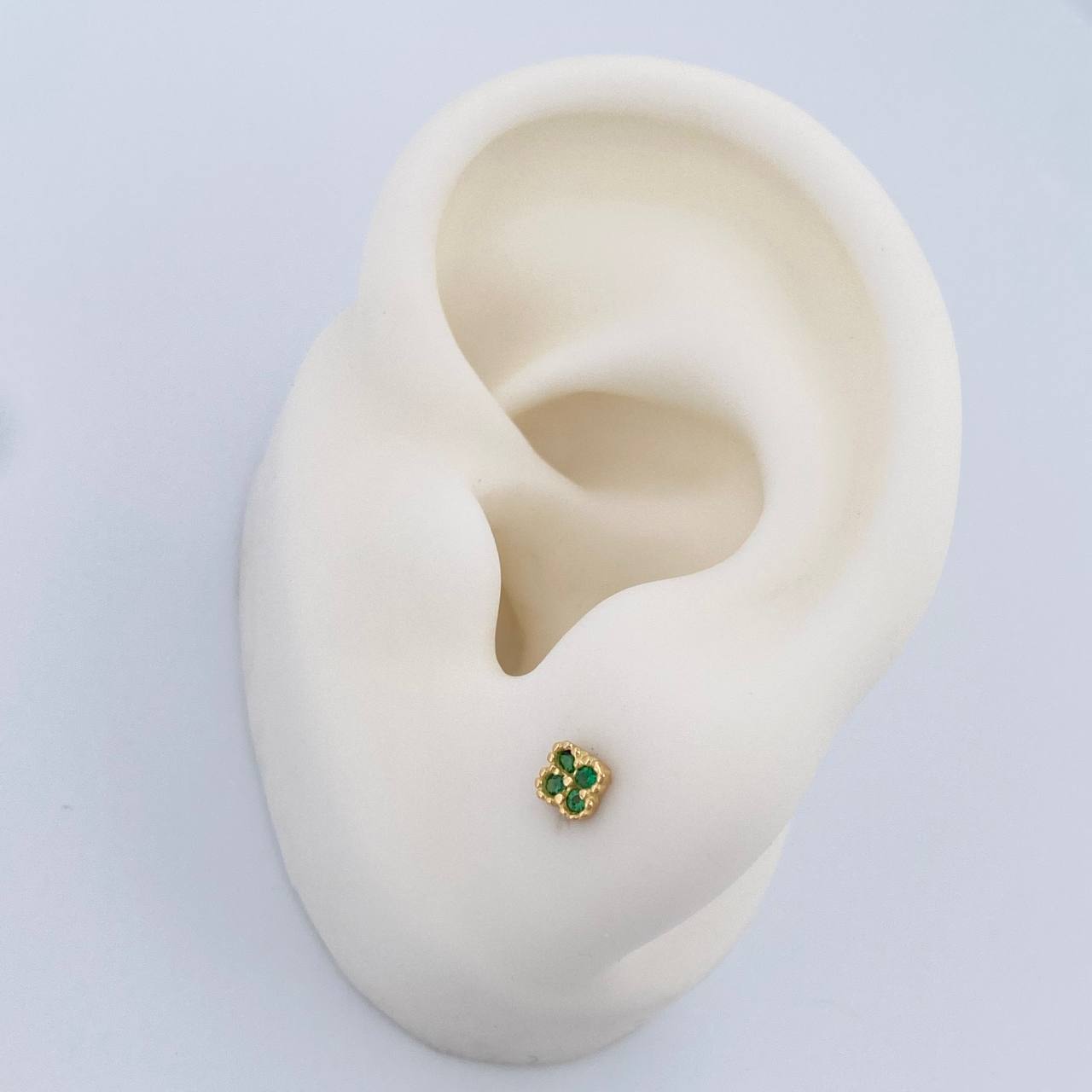 Topos Mini Trebol 0.6gr / 3.8mm Oro Amarillo 18K %