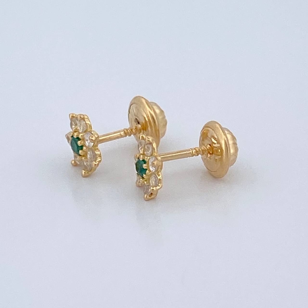 Topos Flor Petalos 0.85gr / 6.33mm Oro Amarillo 18K %