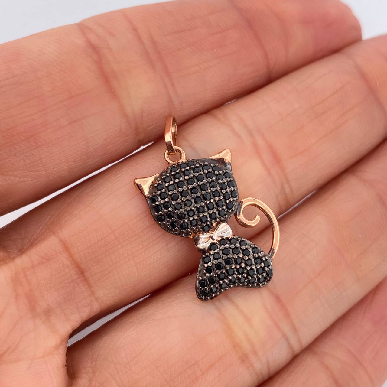 Dije Gato 2.15gr / 2.6cm / Tres Oros 18K