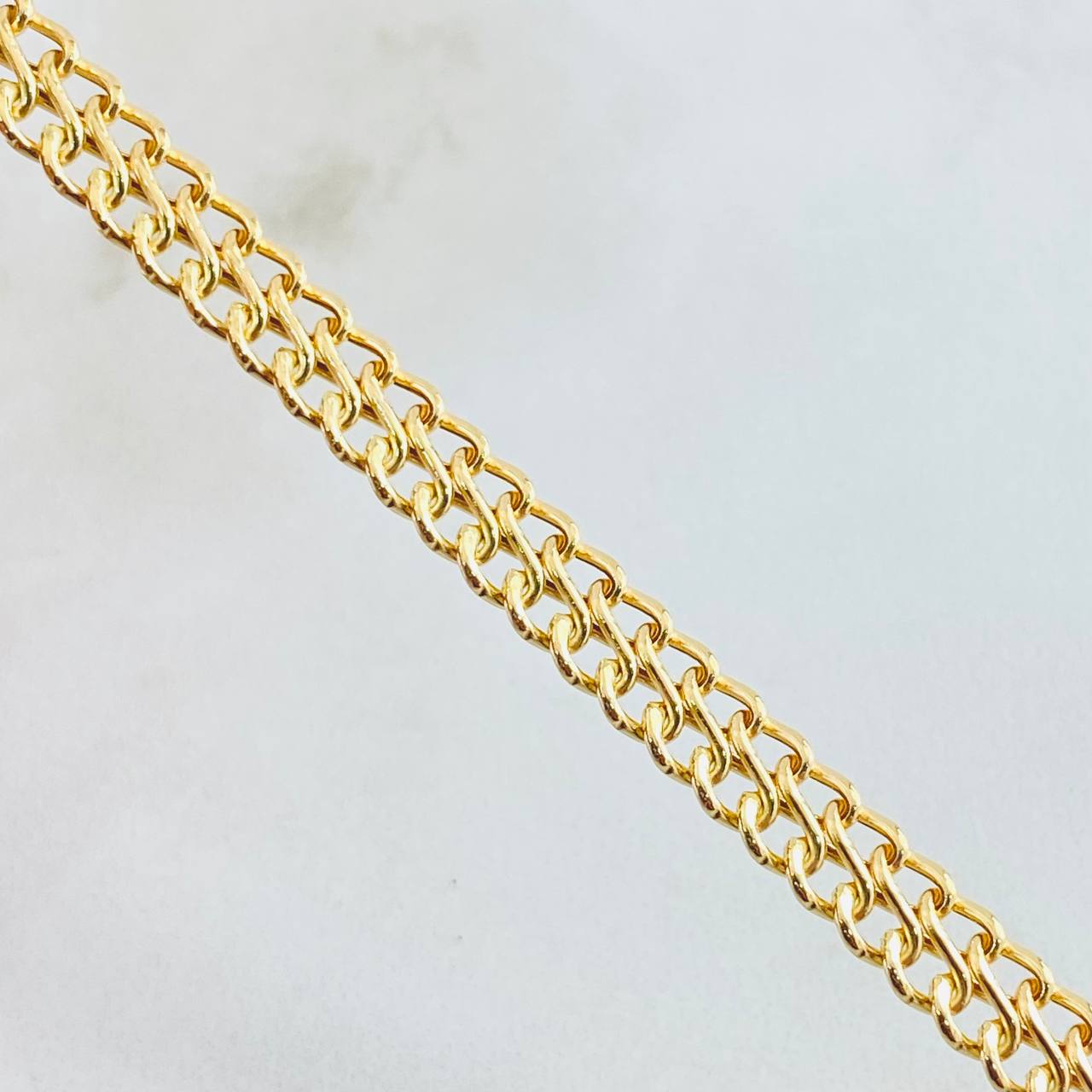 Pulso Sedusa 3.55gr / 19cm / Oro Amarillo +3 18K ©