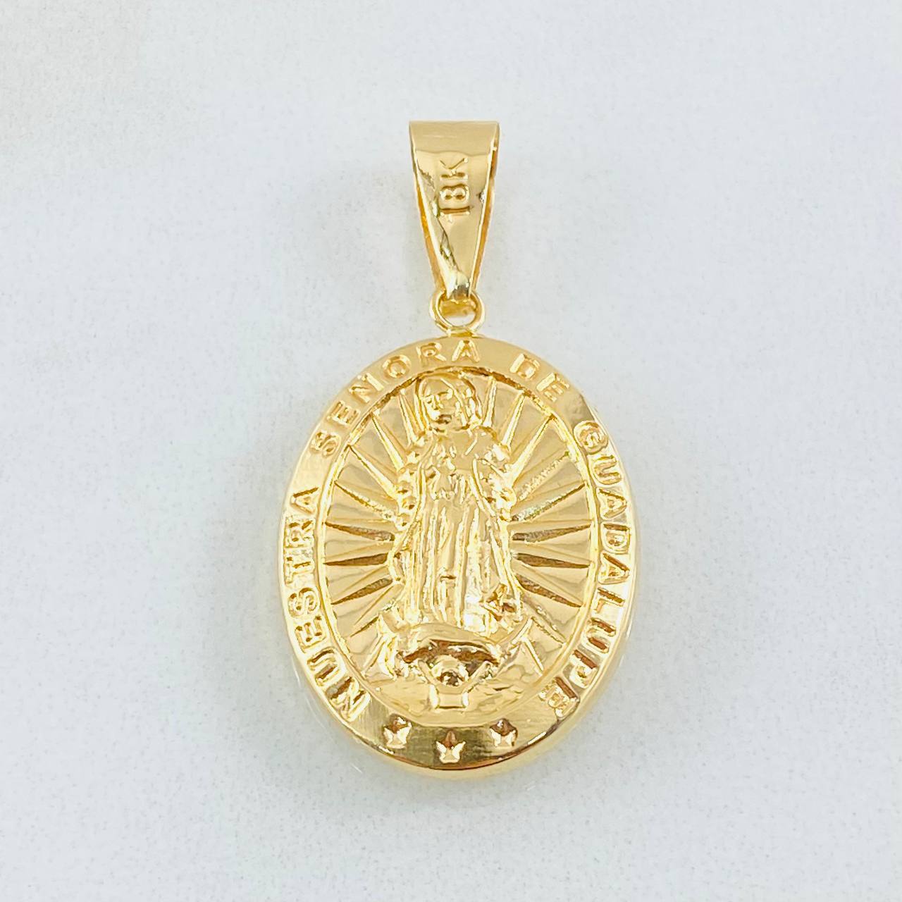 Dije Virgen Guadalupe 2gr / 3.4cm / Oro Amarillo 18K ©