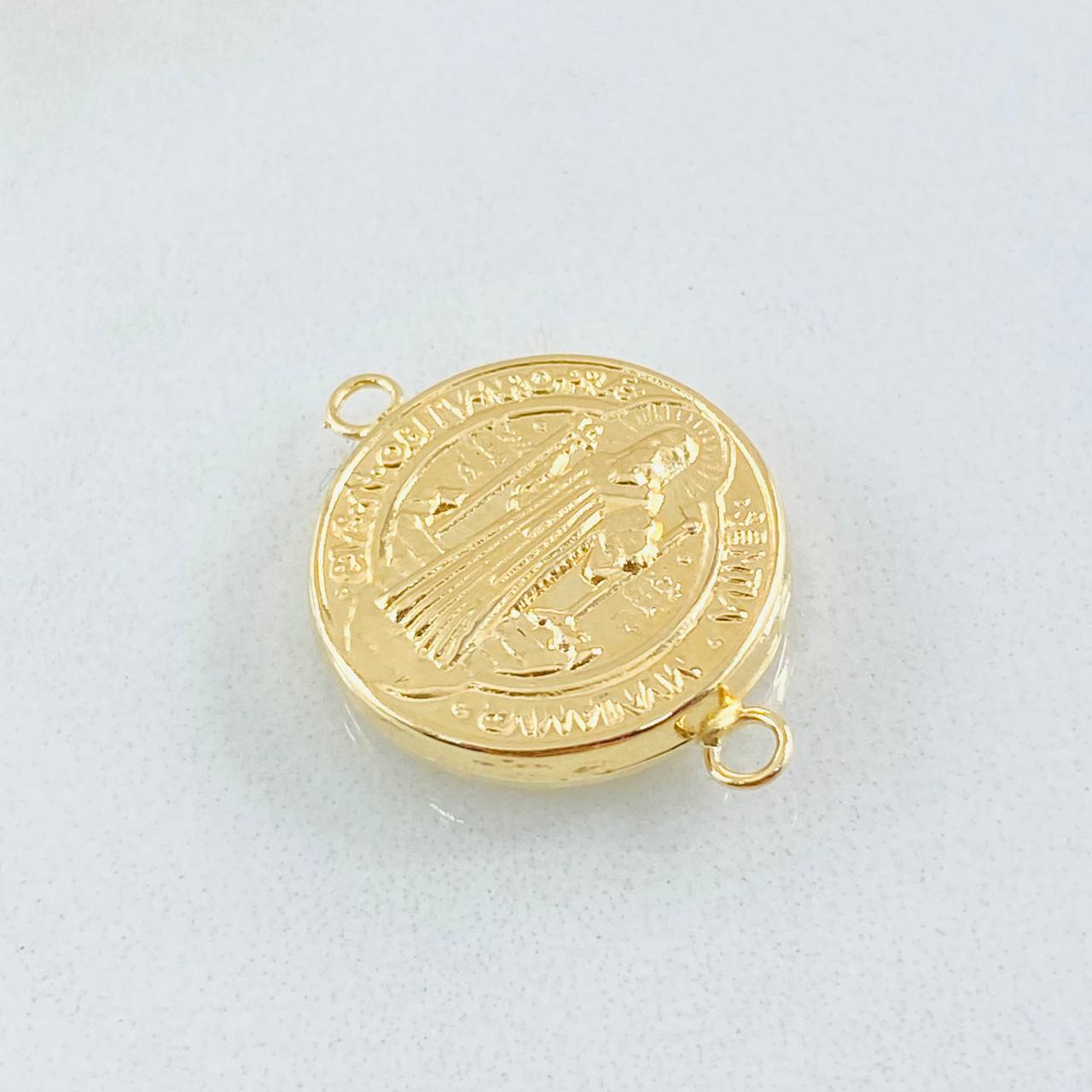 Herraje San Benito 0.85gr / 2cm / Oro Amarillo 18K