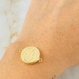 Herraje San Benito 1.1gr / 2.1cm / Oro Amarillo 18K ©