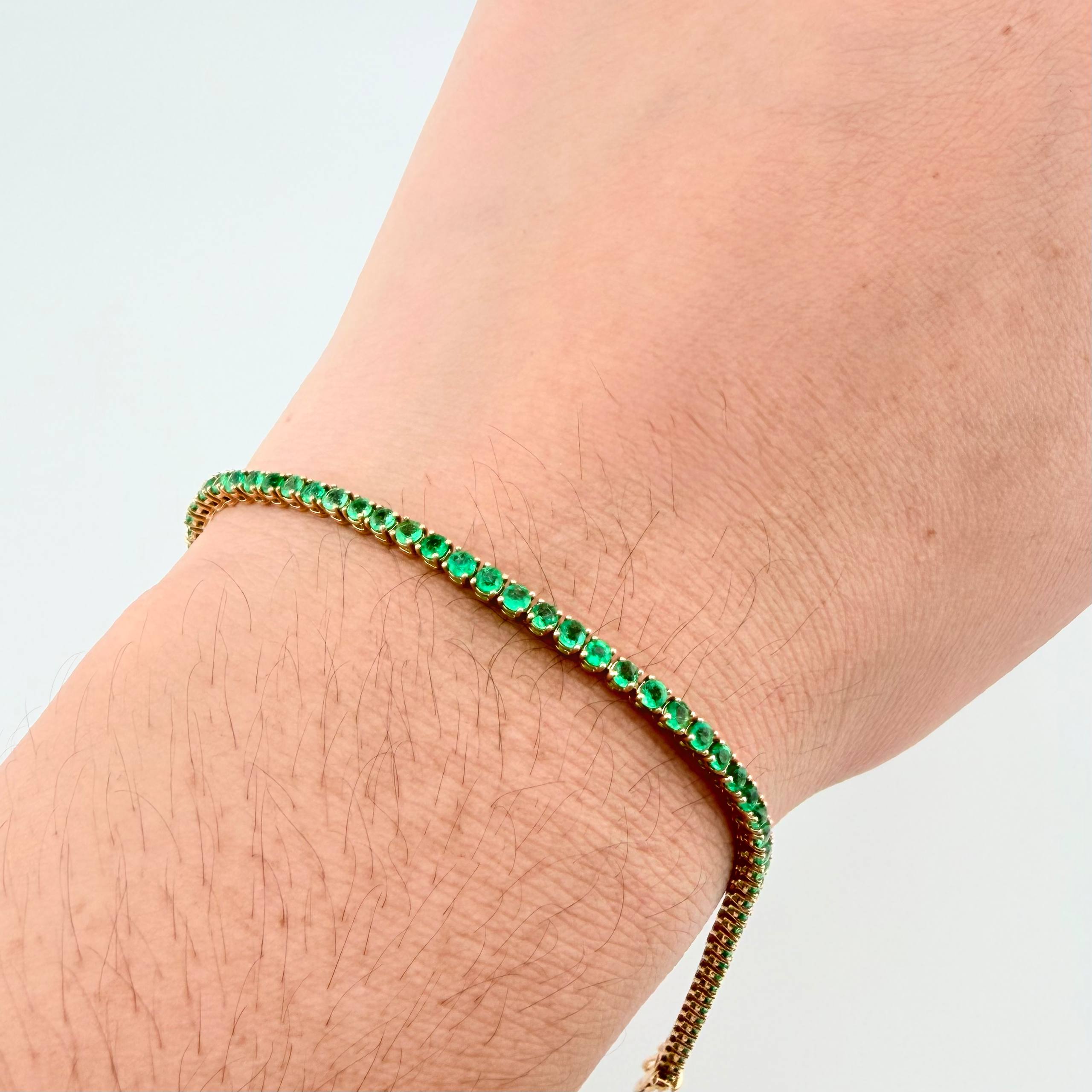 Pulso Tennis Esmeraldas 2.5 Qts 5.2gr / 18.5cm / Oro Amarillo 18K ©