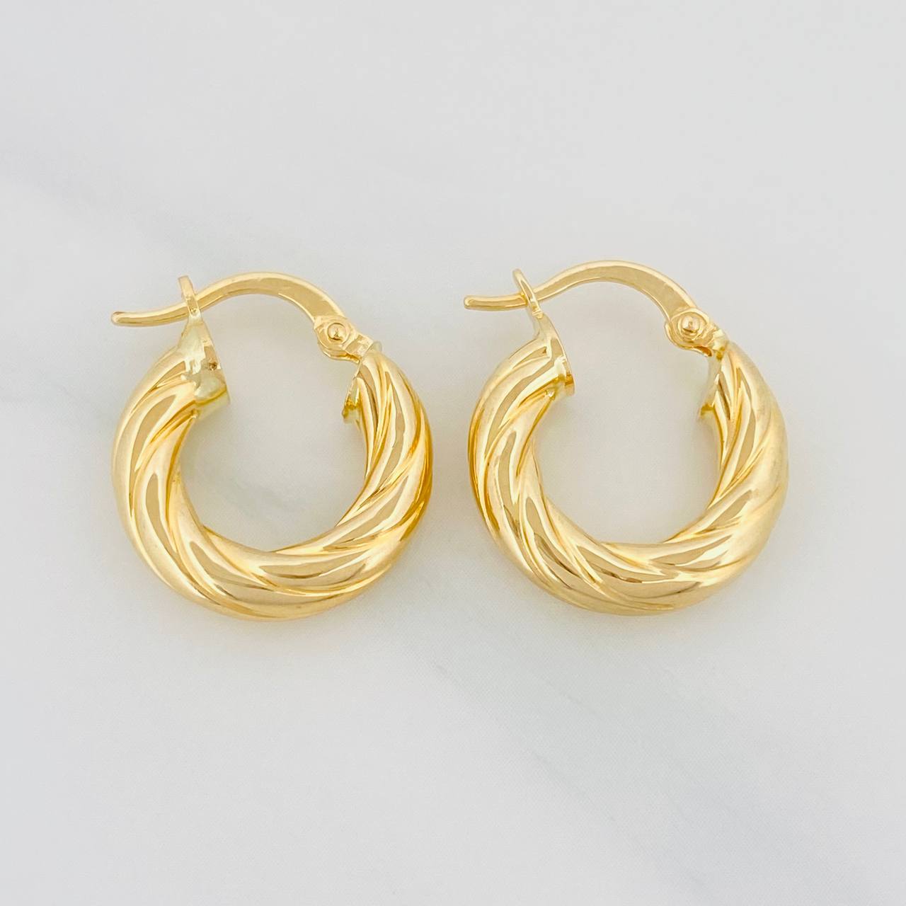 Candongas Mary 2.65g / 2cm Oro Amarillo 18K