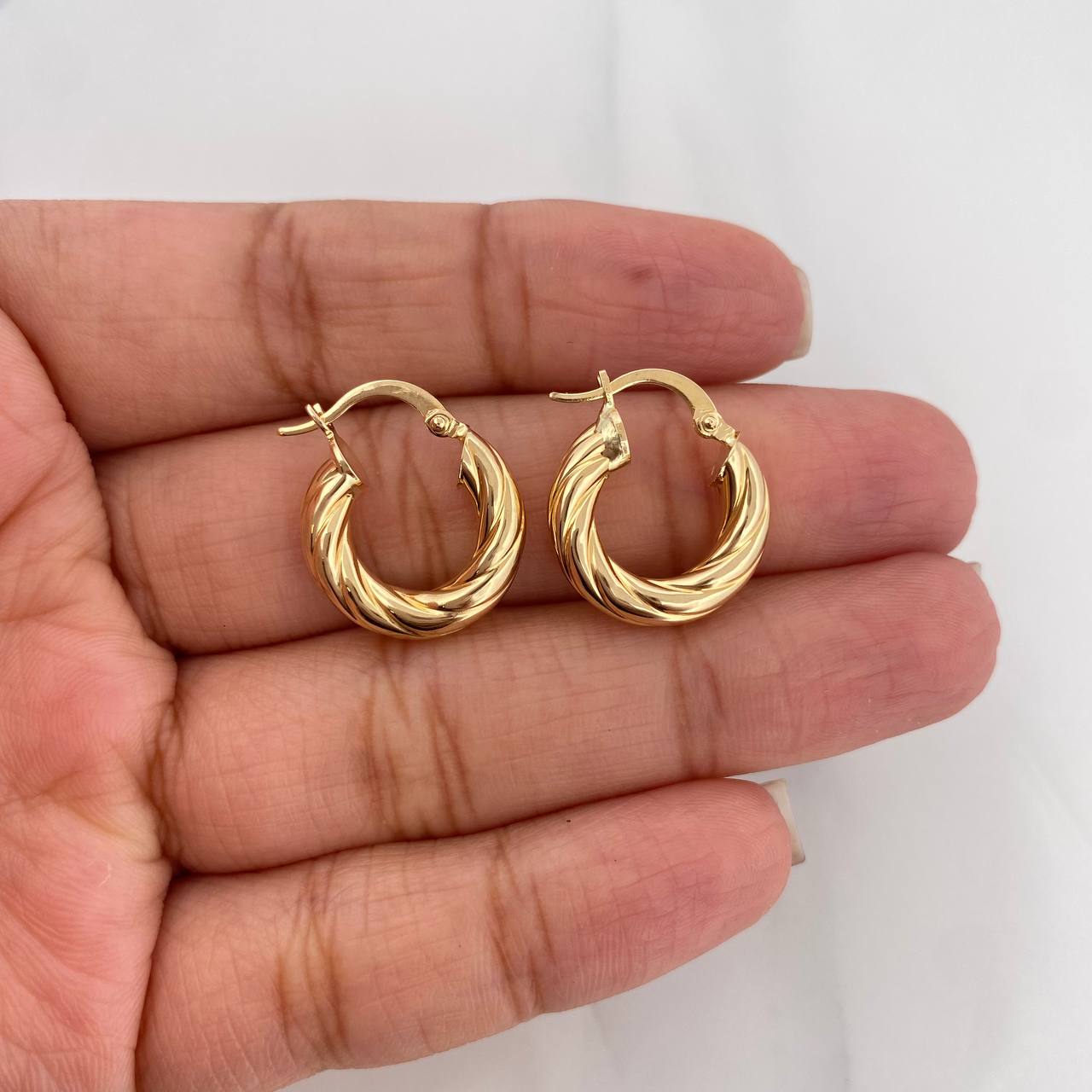 Candongas Mary 2.65g / 2cm Oro Amarillo 18K