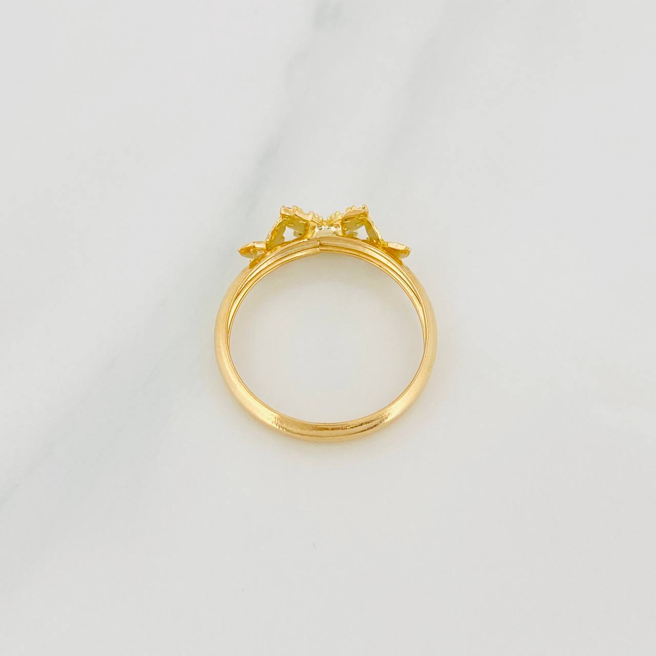 Anillo Mariposas 1.2g / T5 3/4 Oro Amarillo 18K
