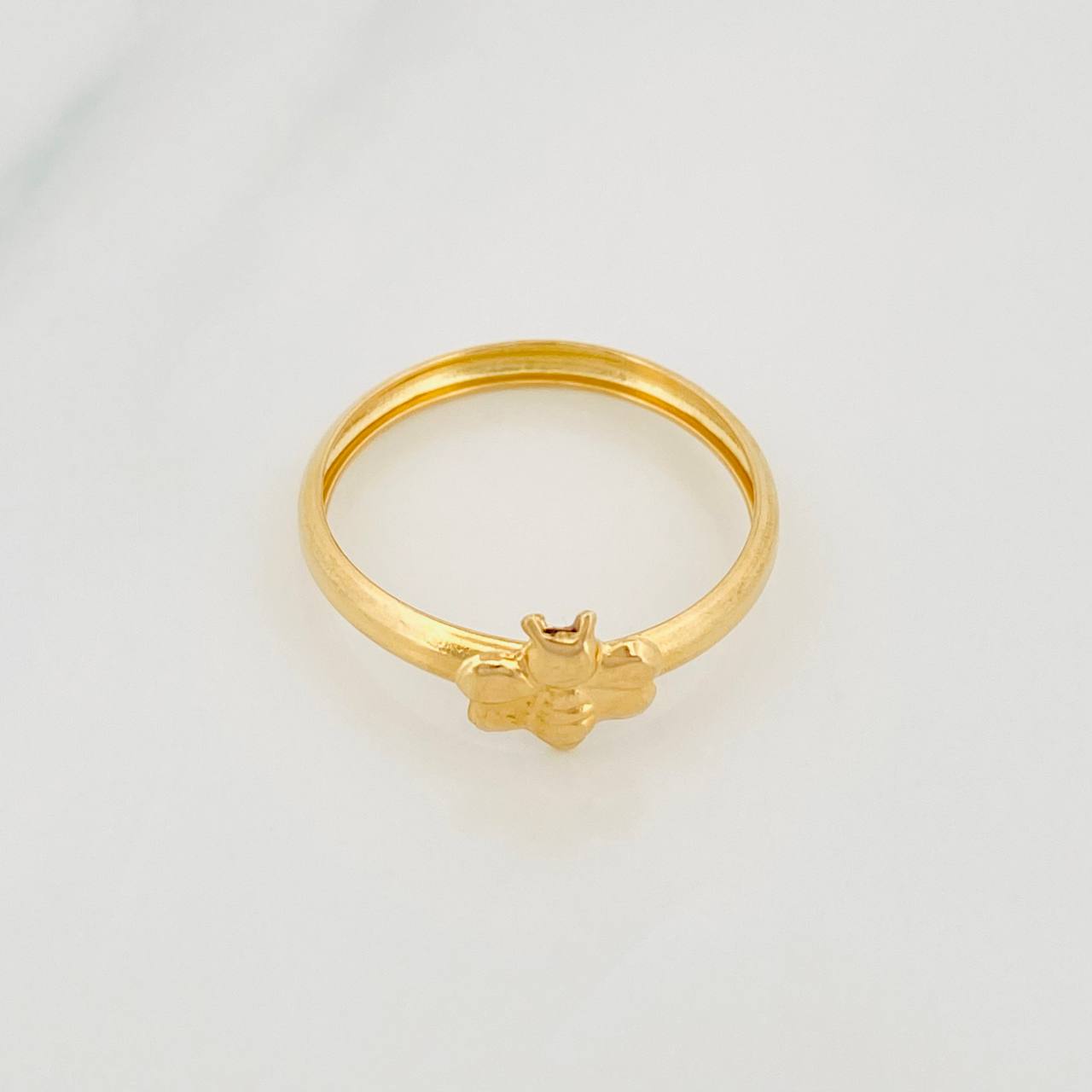 Anillo Abeja 0.95g / T7 3/4 Oro Amarillo 18K