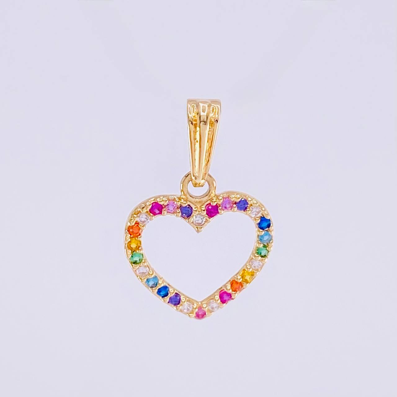 Dije Silueta Corazón Tupido  0.9g / 1.8cm Oro Amarillo 18K