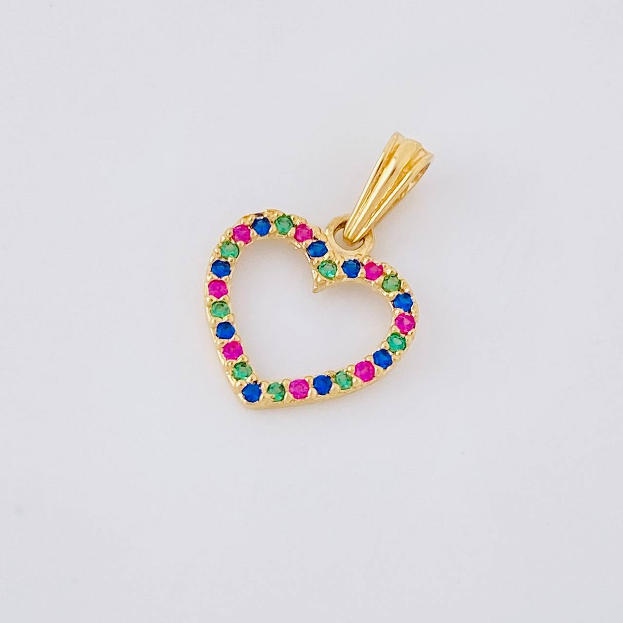 Dije Silueta Corazón Tupido 0.85g / 1.8cm Oro Amarillo 18K