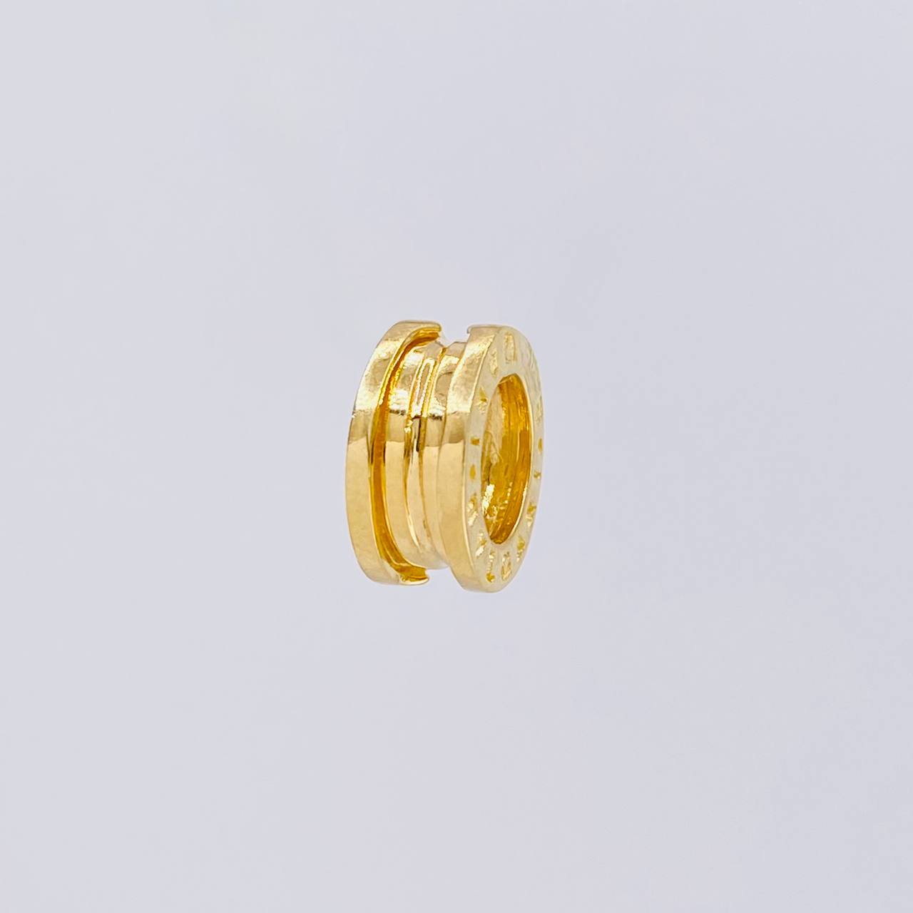 Dije Bv 2.8g / 1.2cm Oro Amarillo 18K