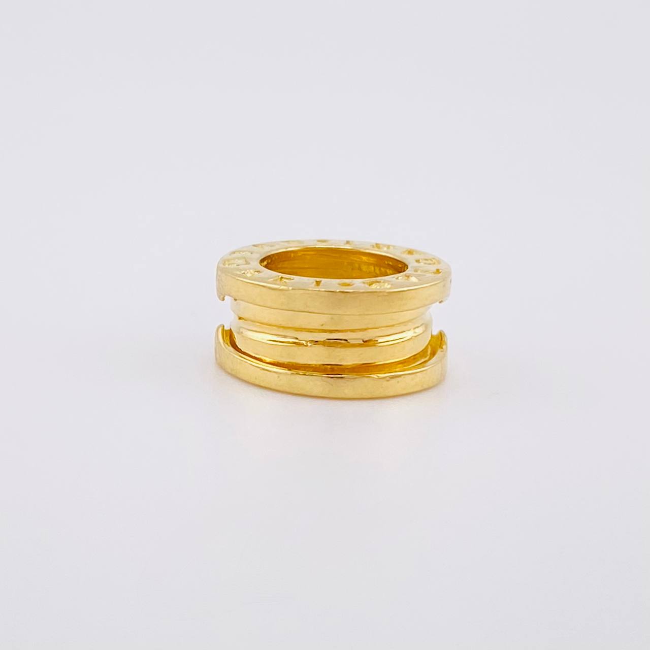 Dije Bv 2.9g / 1.2cm Oro Amarillo 18K