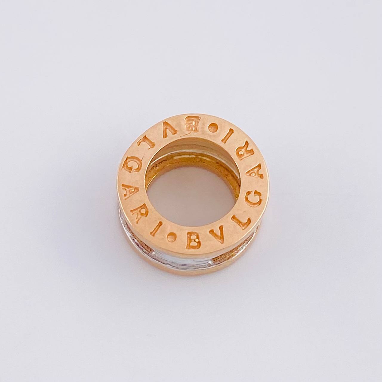 Dije Bv 2.85g / 1.2cm Dos Oros Blanco Rosa 18K