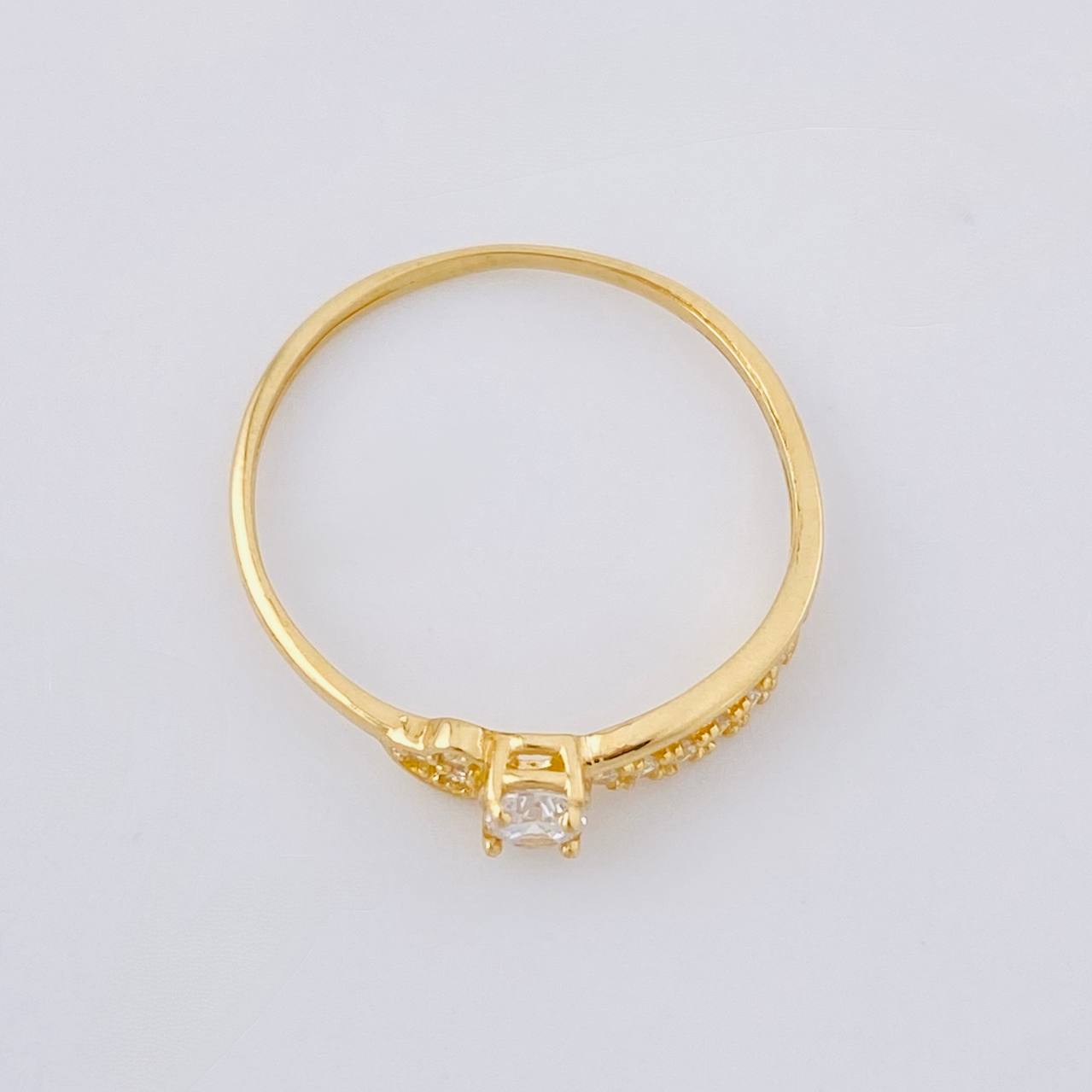Anillo Solitario Corazón 0.95g / T6 Oro Amarillo 18K