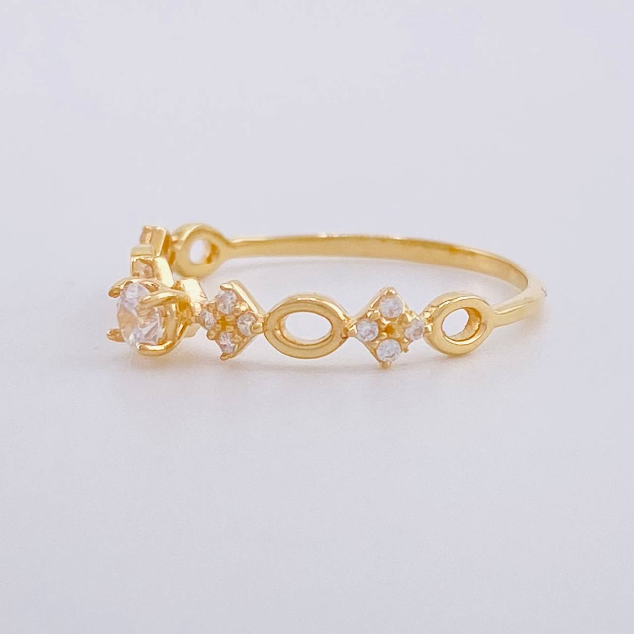 Anillo Solitario Rombos Intercalados 1.1g / T7 1/4 Oro Amarillo 18K