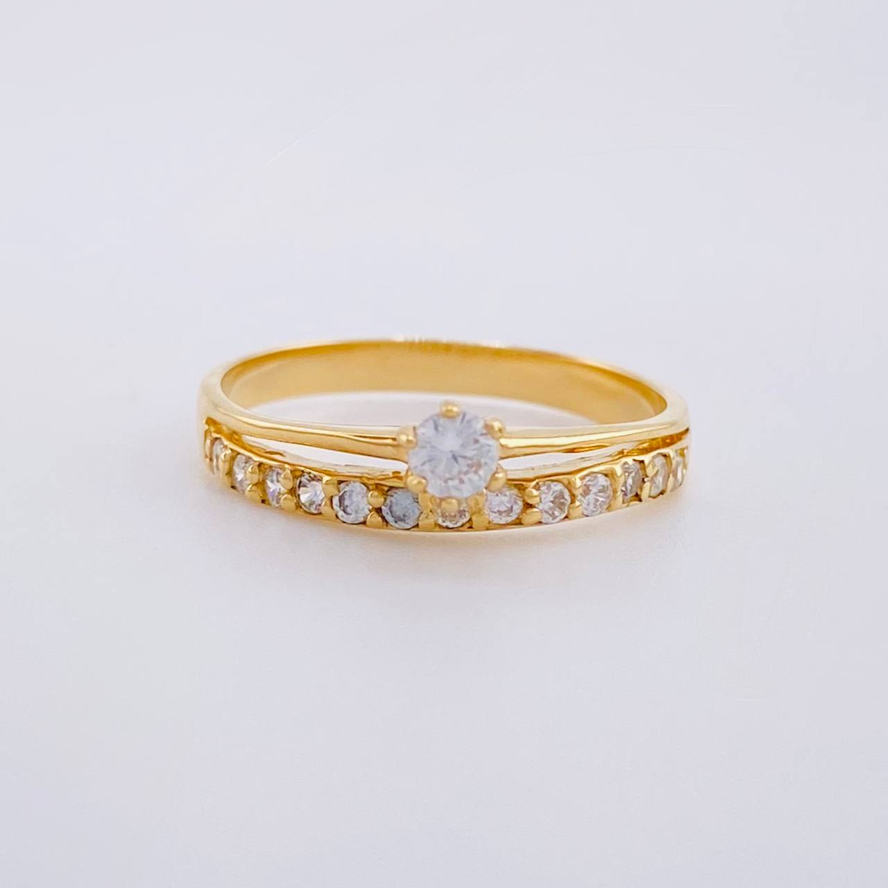 Anillo Solitario Doble Carril 2g / T6 Oro Amarillo 18K