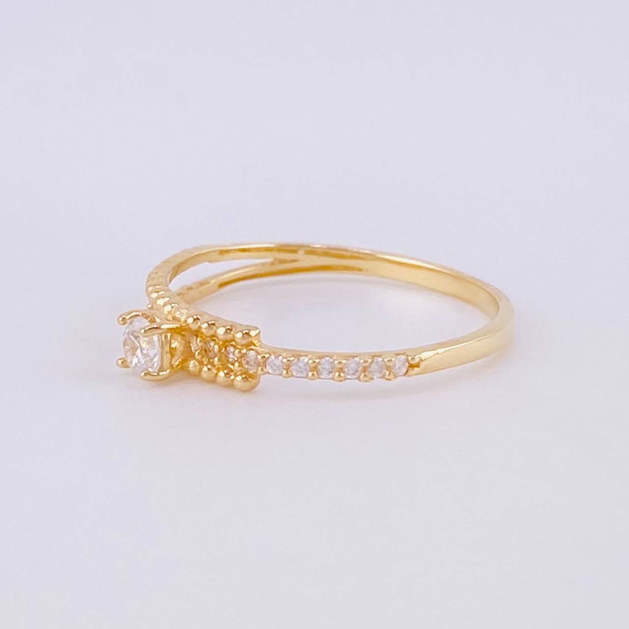 Anillo Solitario Medio Carril Tupido 1.25g / T5 3/4 Oro Amarillo 18K