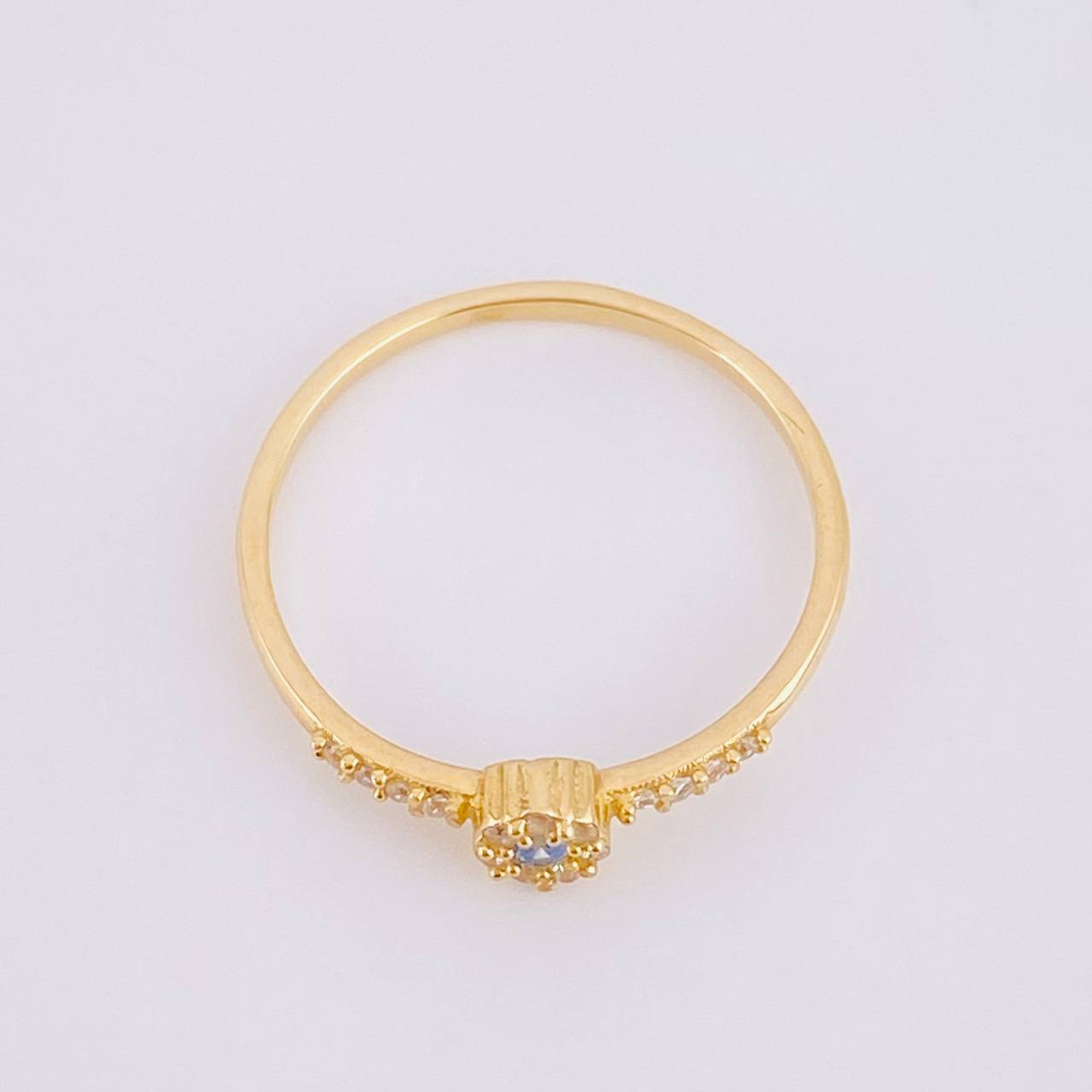 Anillo Flor Tupida 1.4g / T7 1/2 Oro Amarillo 18K
