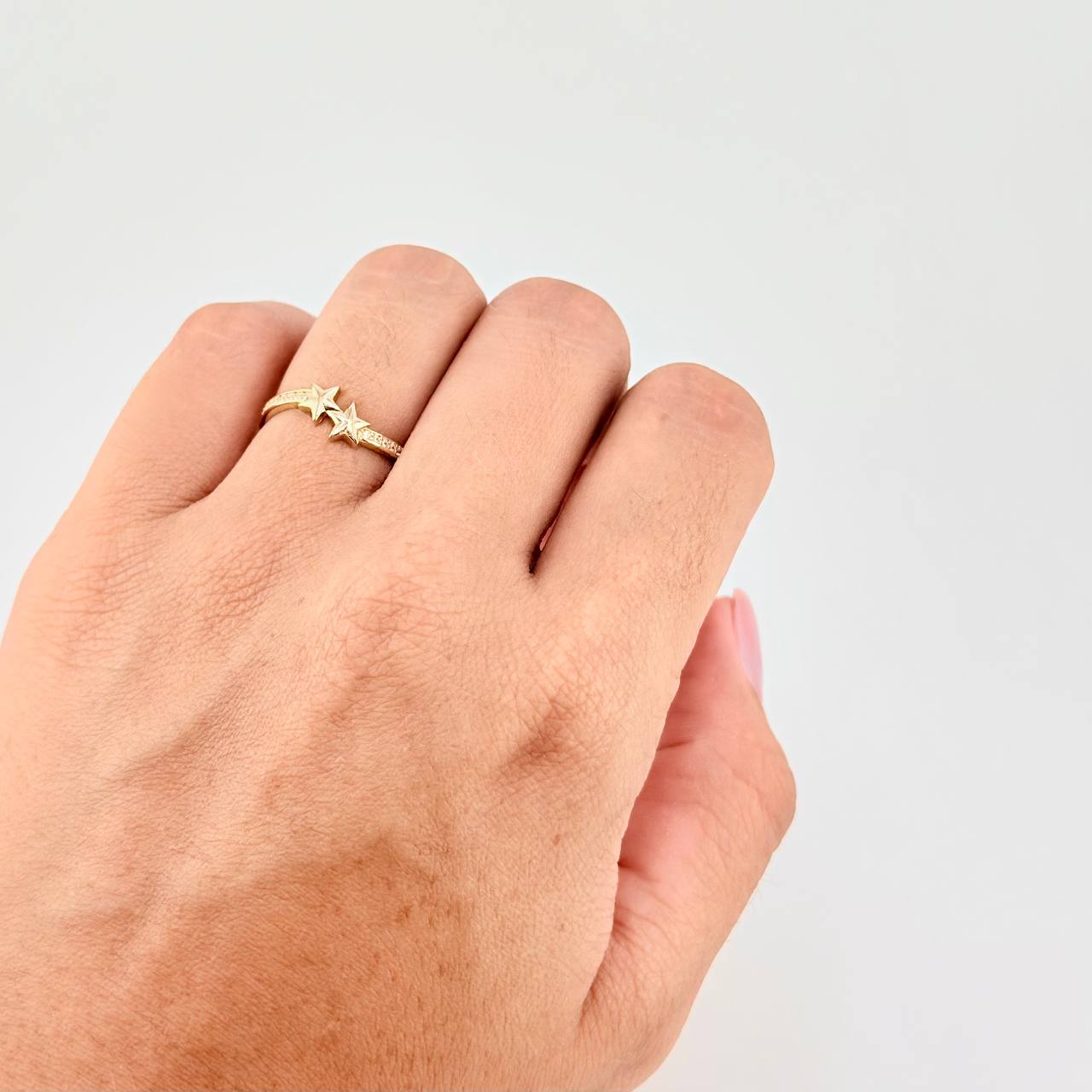 Anillo Doble Estrella 1.8g / T7 1/4 Oro Amarillo 18K