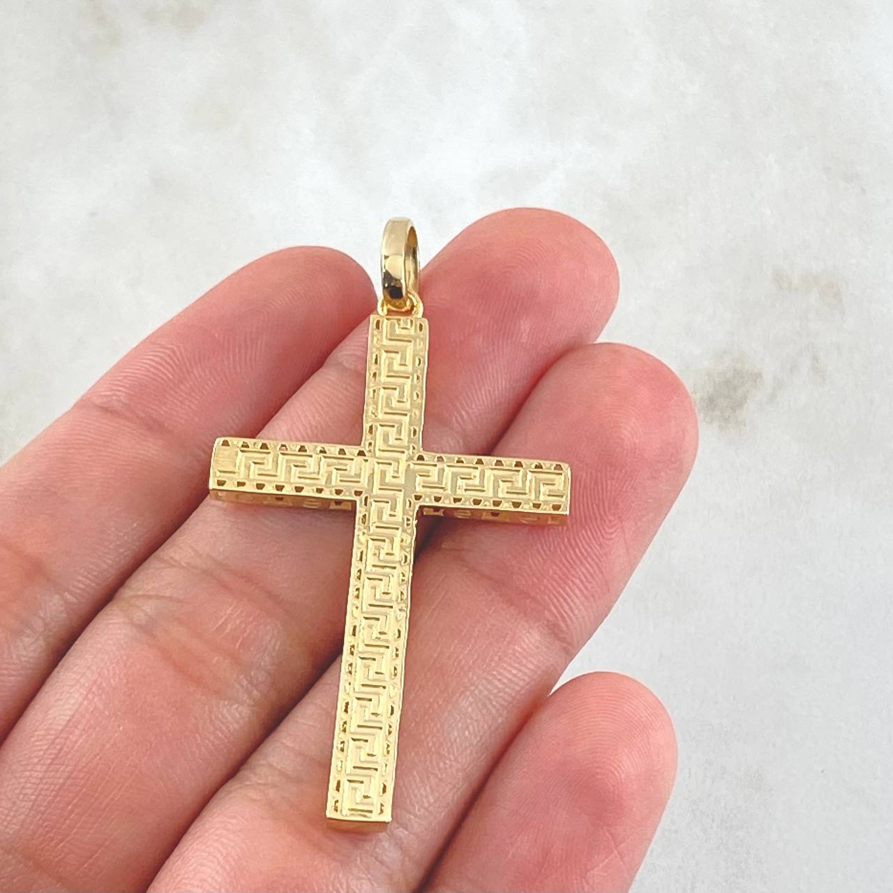 Dije Cruz Tribal 4.5gr / 5.3cm / Oro Amarillo 18K ©
