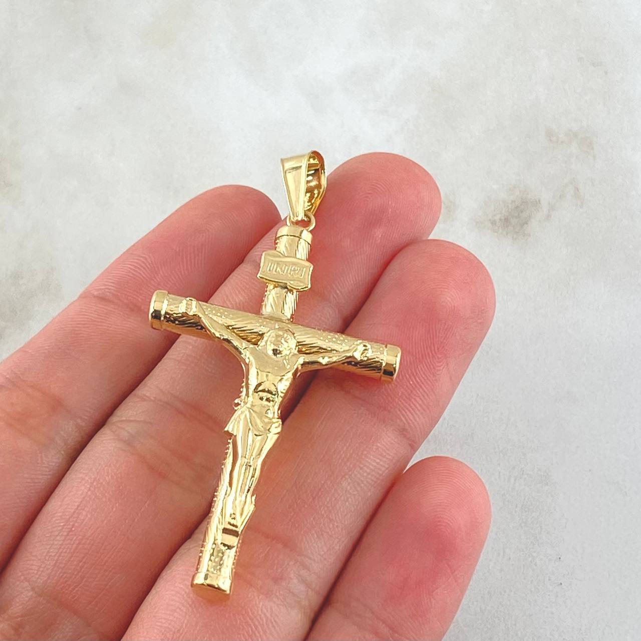 Dije Cruz Cristo 3.05gr / 5.8cm / Oro Amarillo 18K