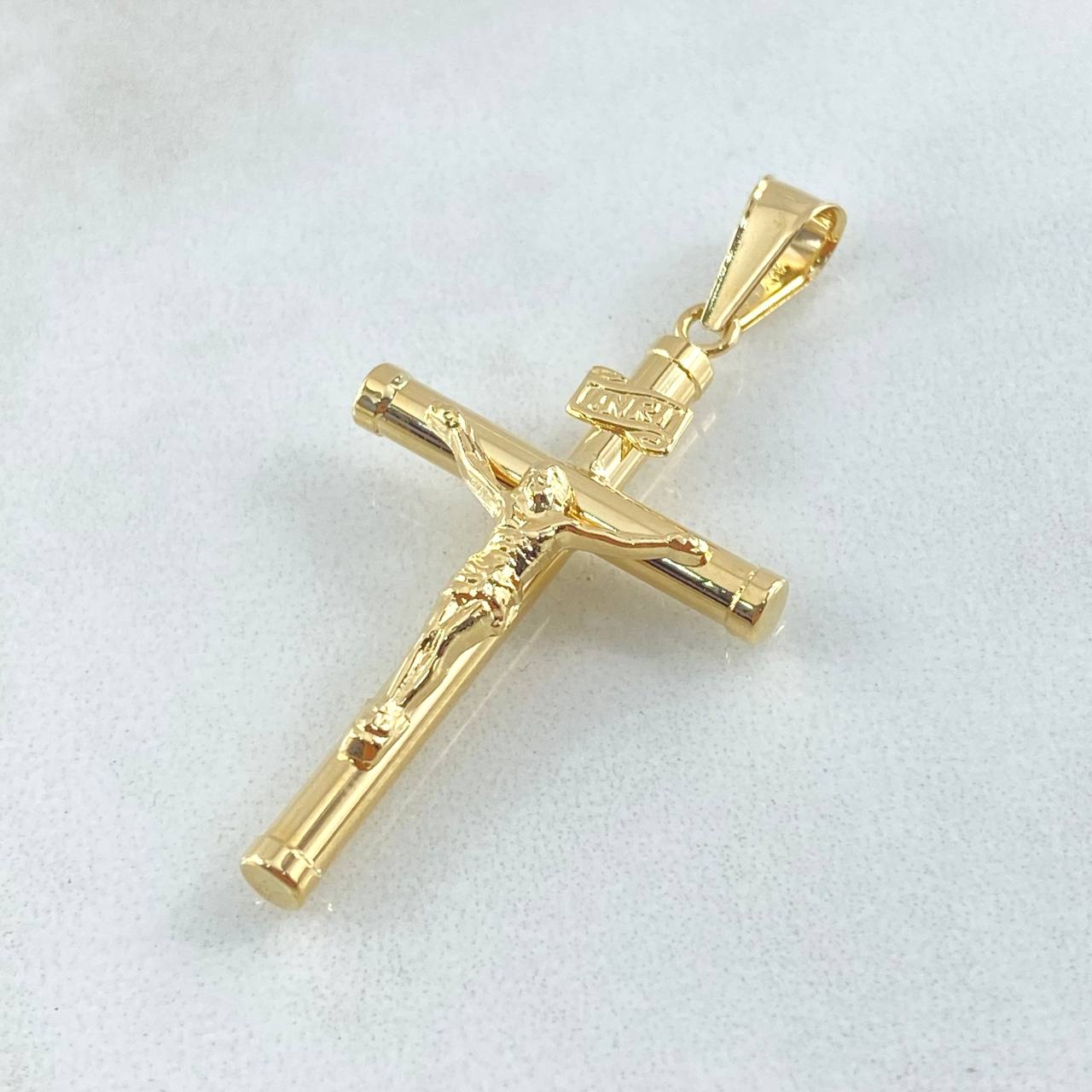 Dije Cruz Cristo 1.3gr / 3.5cm / Oro 18K ©