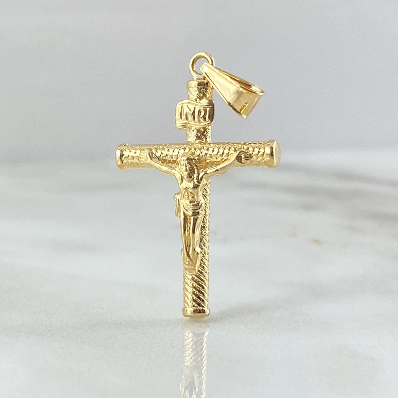 Dije Cruz Cristo 1.3gr / 3.5cm / Oro 18K