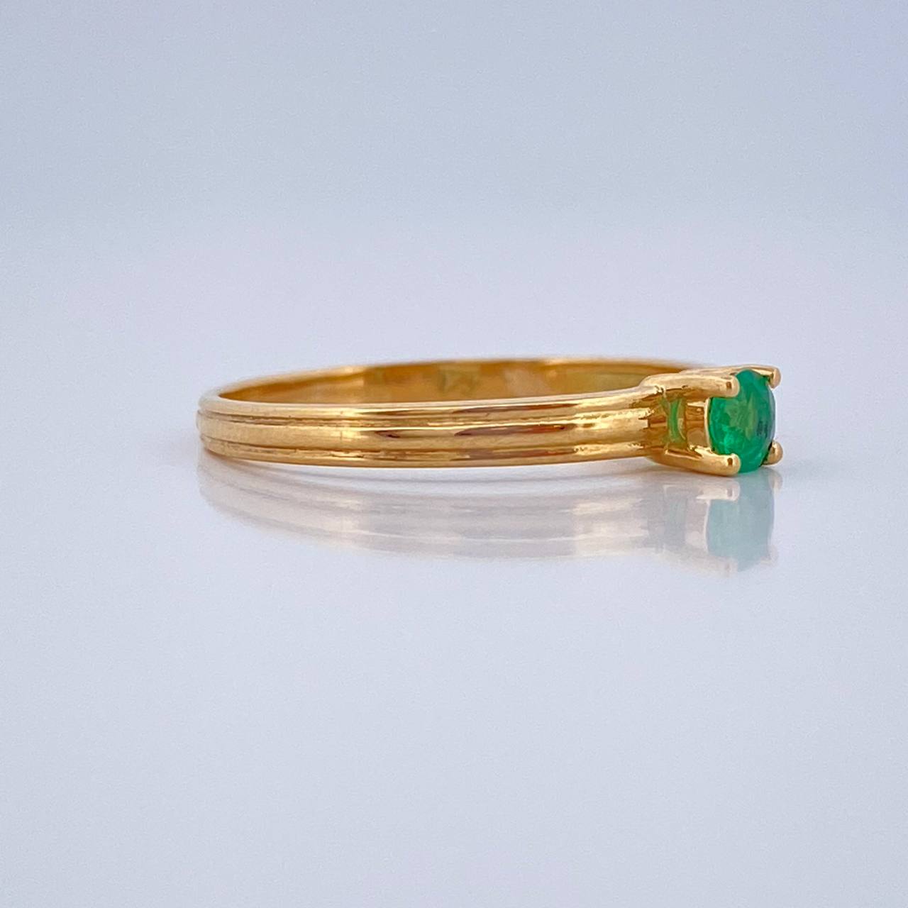 Anillo Solitario Esmeralda 12Pts 1.75gr / T7 1/2 / Oro Amarillo 18K %