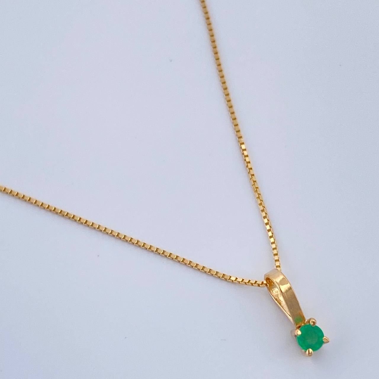 Set Veneciana + Halo Esmeralda 13pts 1.2gr / 49.8cm / 0.3mm Oro Amarillo 18K &