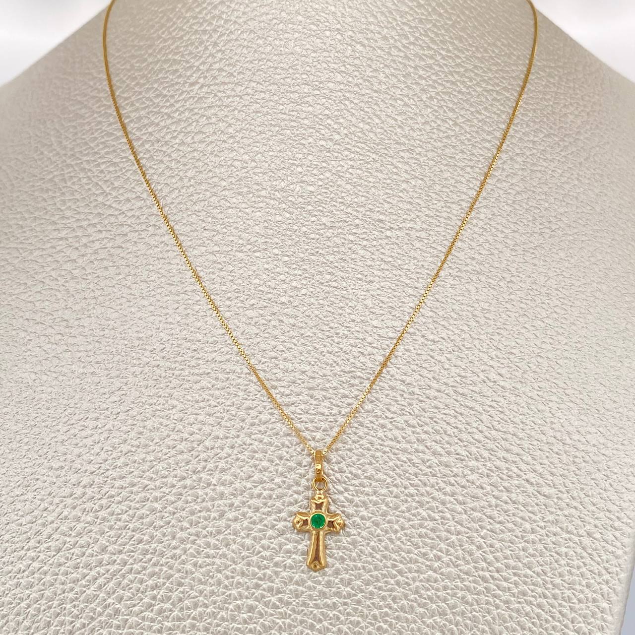 Set Veneciana + Cruz Plana Esmeralda 05pts 1.4gr / 50cm / 0.3mm Oro Amarillo 18K &