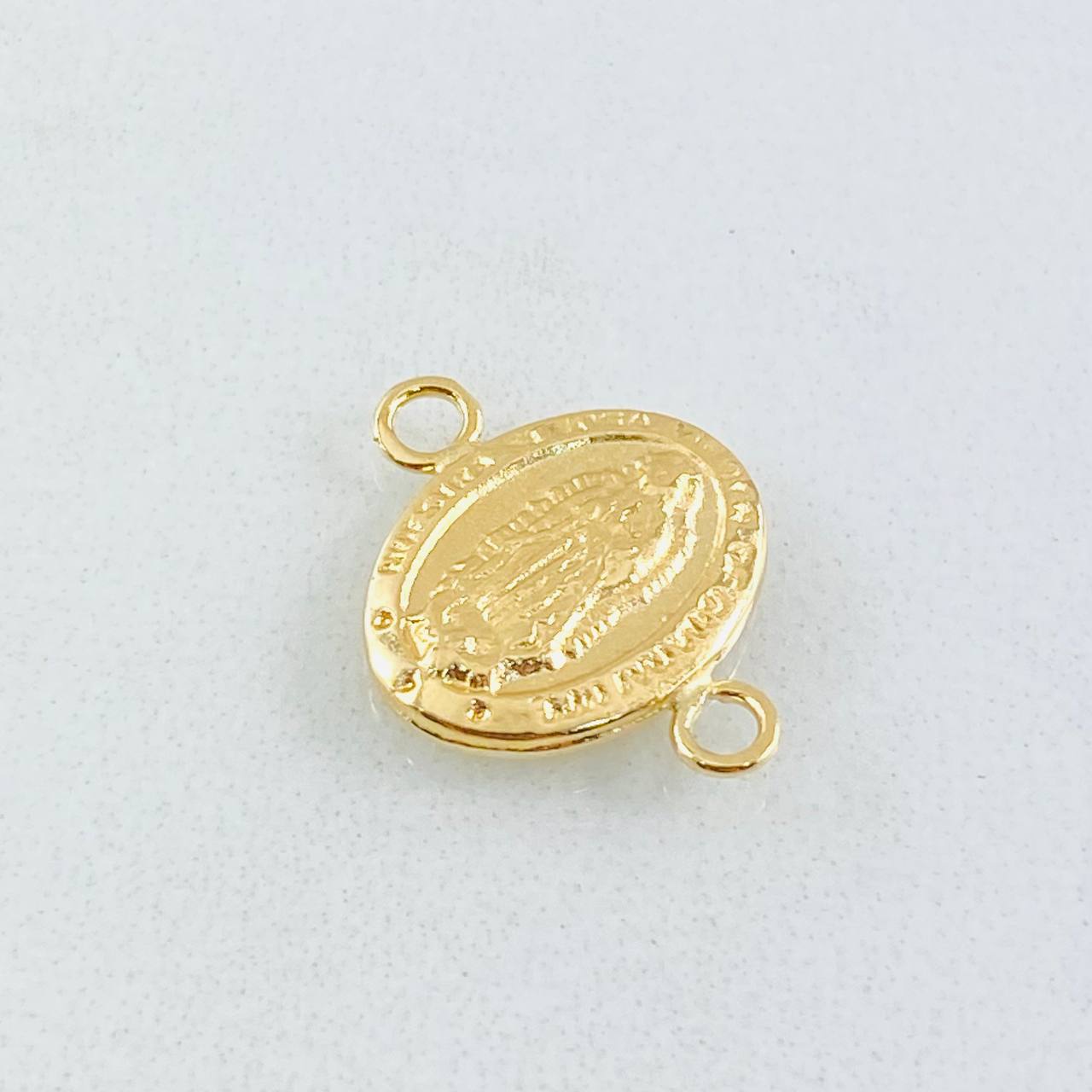 Herraje Virgen Guadalupe Ovalo 0.5gr / 1.5cm / Oro Amarillo 18K ©