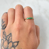 Anillo Cuarteto de Puntos Esmeraldas 22pts Diamantes 6pts 1.15gr / T7 1/4 / Oro Amarillo 18K ©