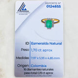 Anillo Rectangulo Bordeado Esmeralda 1.7 Qts Diamantes 19pts 3.35gr / T6 1/2 / Oro Amarillo 18K ©