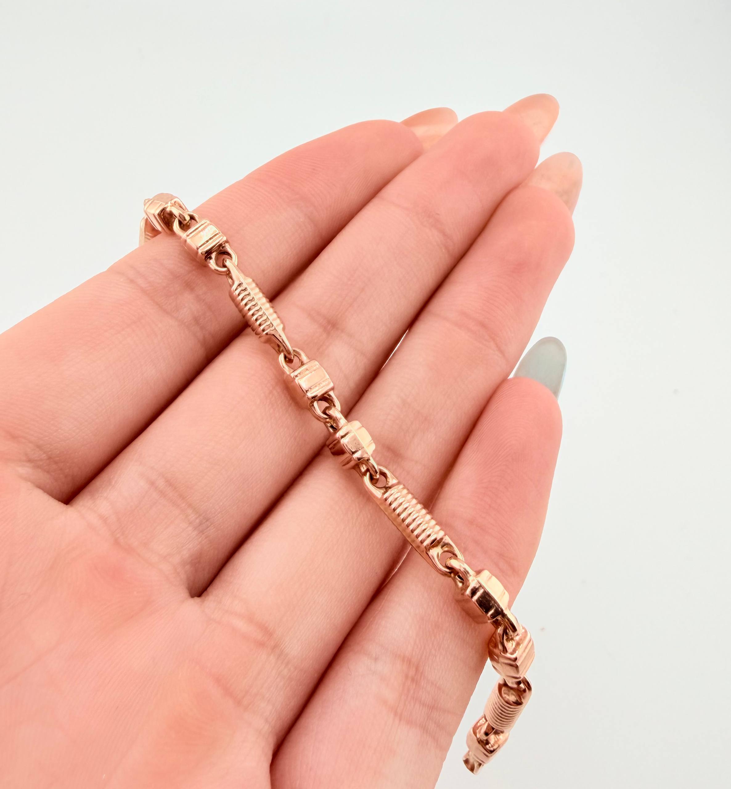 Pulso Rustico Barril Rayado 5.05gr / 17.5cm / 3.7mm Oro Rosa 18K