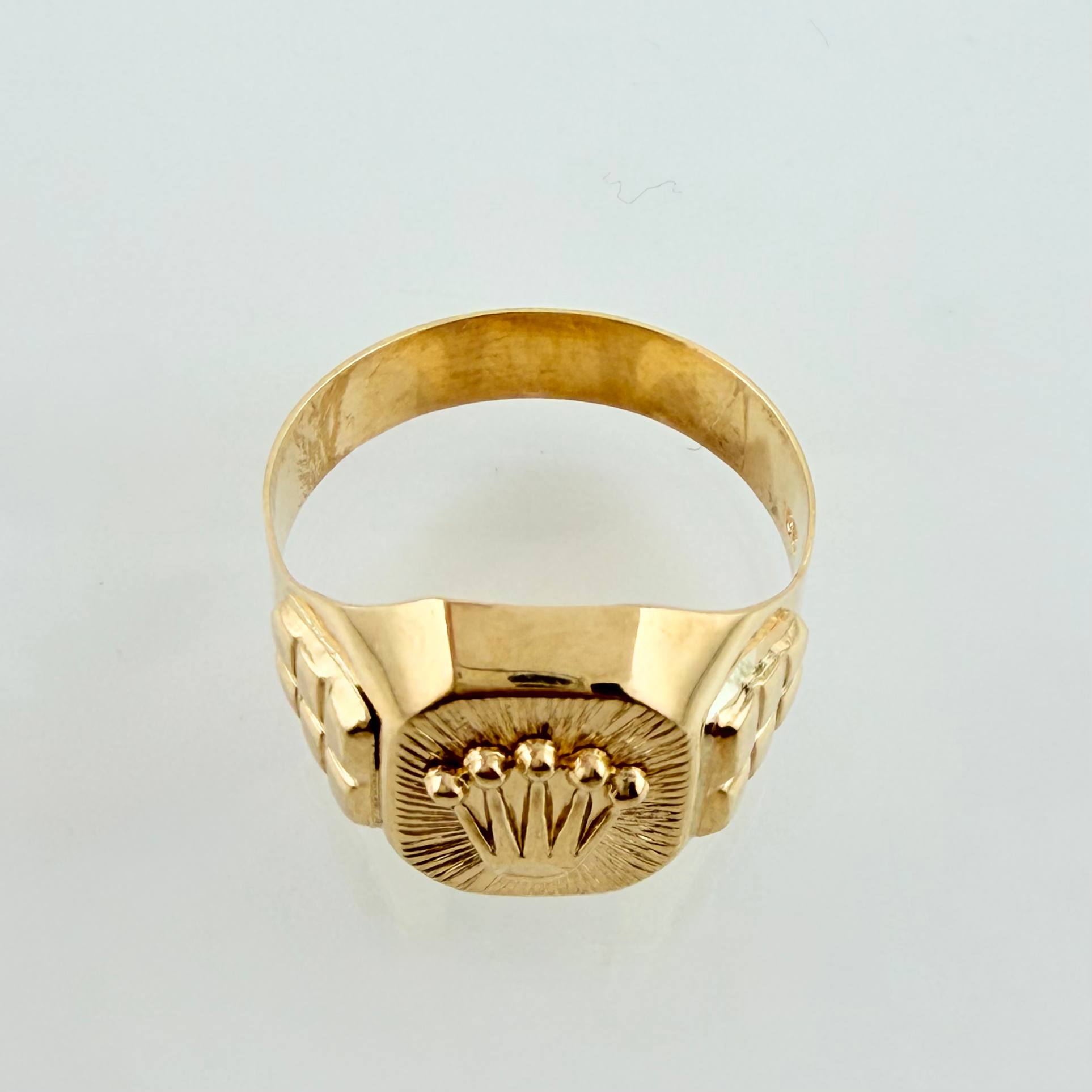 Anillo Corona Rx 4.15gr / T8 1/2 / Oro Amarillo 18K ©