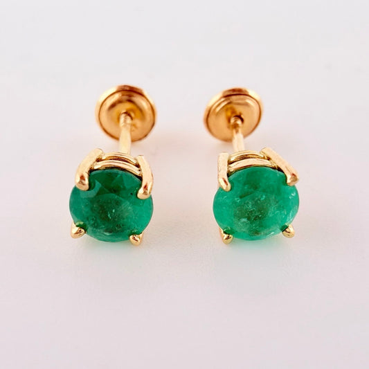 Topos Cajon Cuatro Garras Esmeraldas 90pts 1.55gr / 5mm Oro Amarillo 18K *