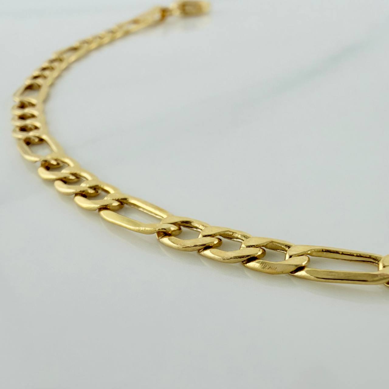 Pulso Figaro 2.25 g / 19.2 cm / 3.51 mm Oro Amarillo 18K