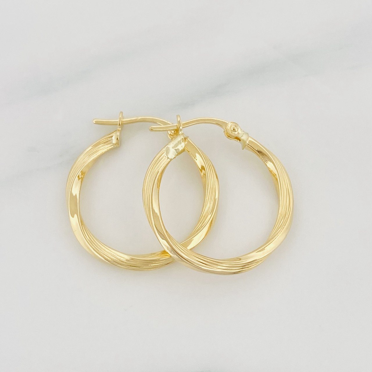 Candongas Mai 1.5g / 2.03cm Oro Amarillo 18K