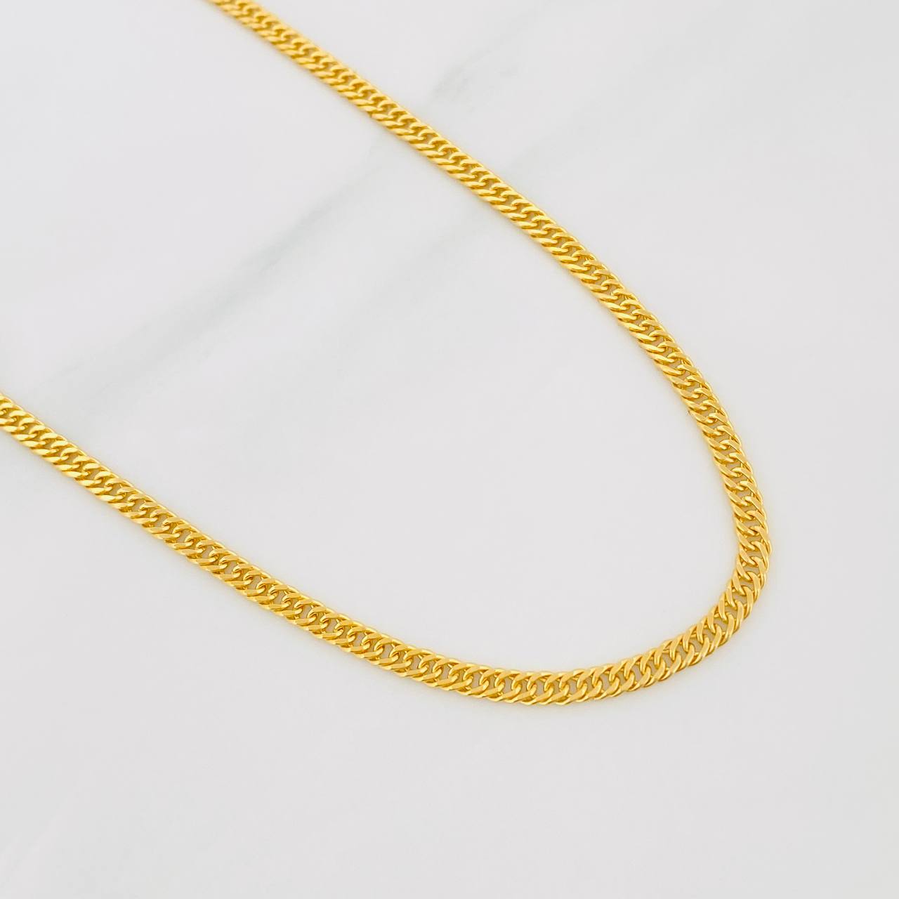 Cadena Cubana Tibetana 5.5g / 60cm / 2.71mm Oro Amarillo 18K