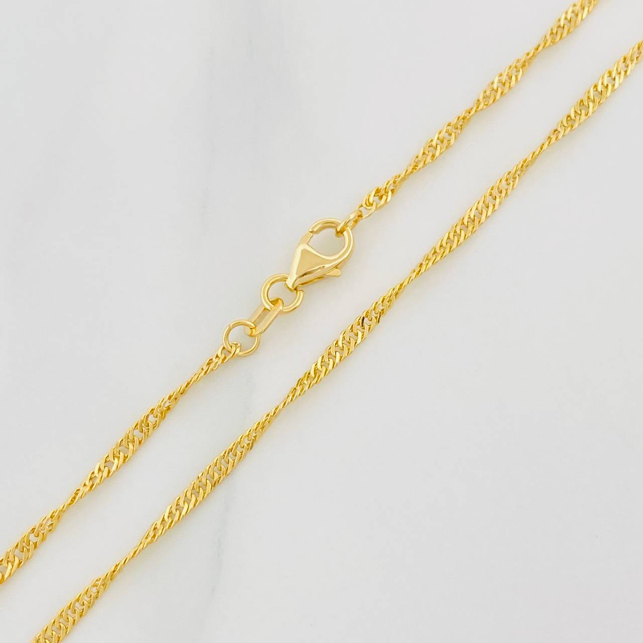 Cadena Singapur 1.65g / 50cm / 1.74mm Oro Amarillo 18K