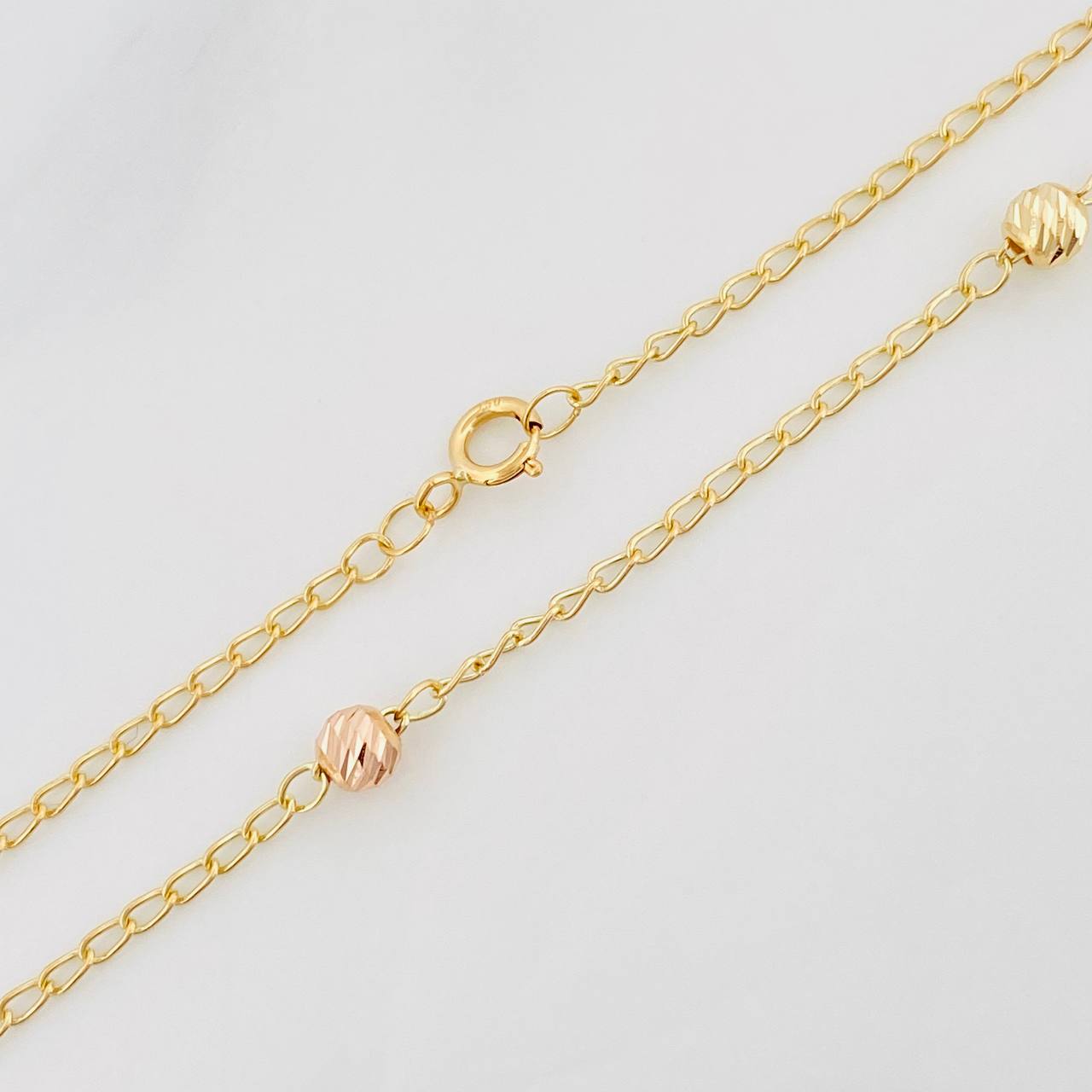Cadena Espiga 3.15g / 40cm / 1.6mm Tres Oros 18K