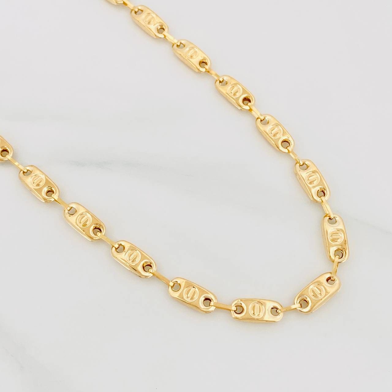 Cadena Rustica Tornillo 14.4g / 60cm / 5.04mm Oro Amarillo 18K
