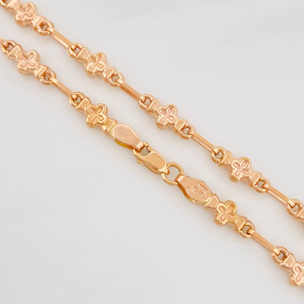 Cadena Rustica Trebol 8.4g / 45cm / 5.19mm Oro Rosa 18K