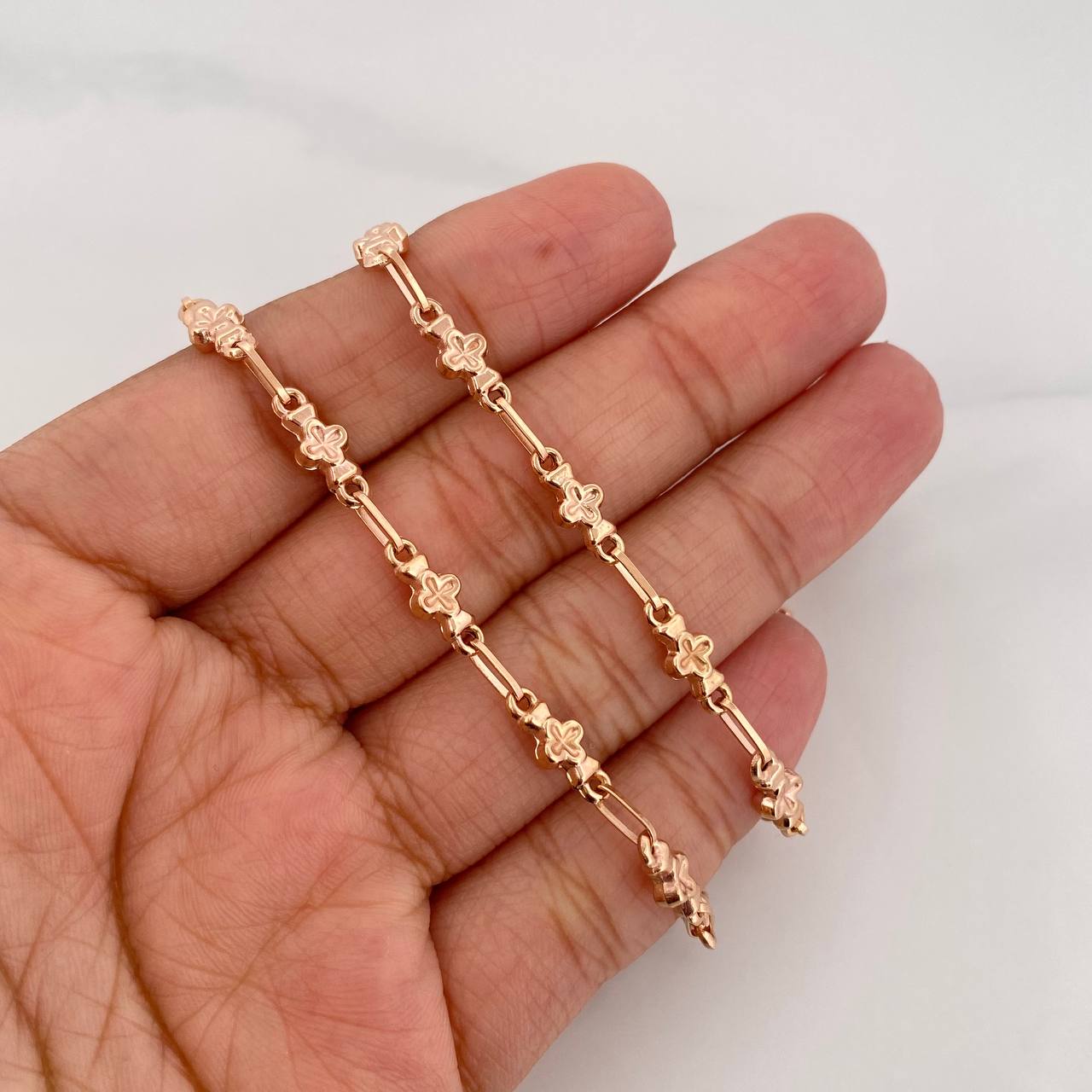 Cadena Rustica Trebol 8.4g / 45cm / 5.19mm Oro Rosa 18K