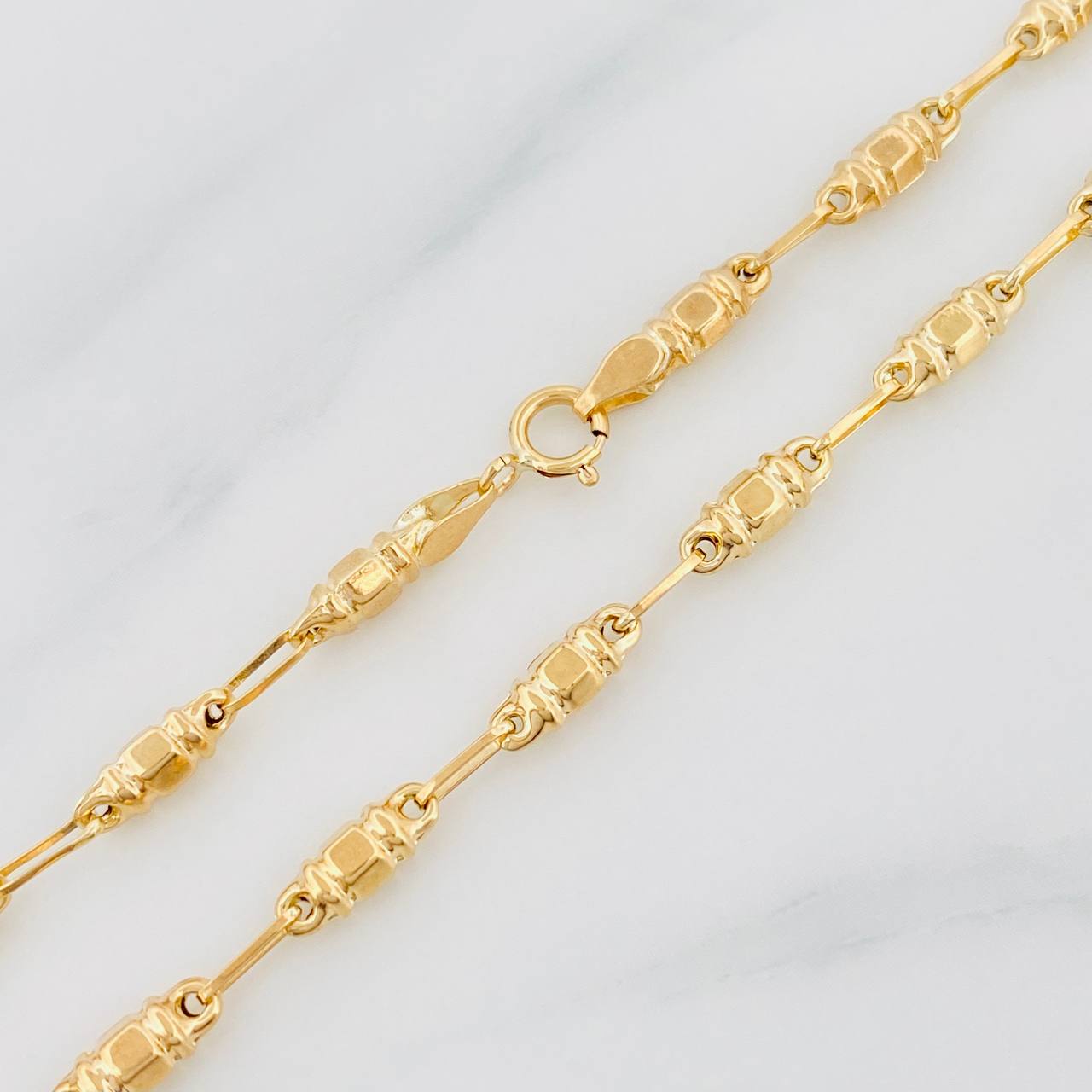 Cadena Rustica Barril 8.15g / 60cm / 3.36mm Oro Amarillo 18K