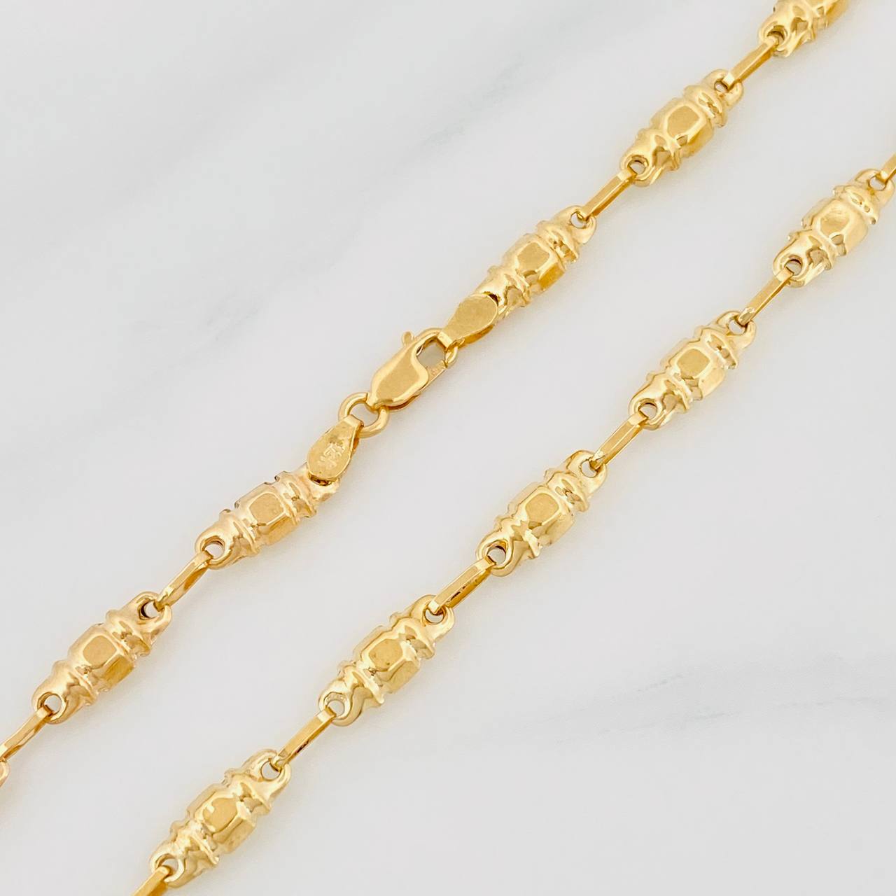 Cadena Rustica Barril 8.35g / 60cm / 3.88mm Oro Amarillo 18K