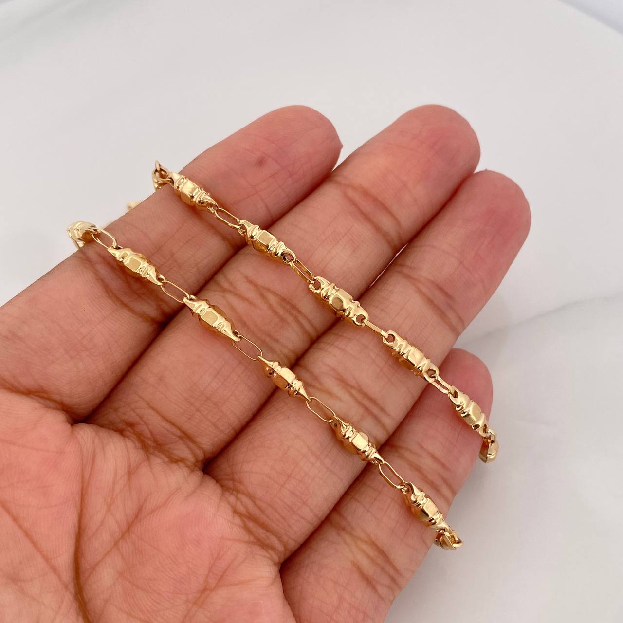 Cadena Rustica Barril 8.15g / 60cm / 3.36mm Oro Amarillo 18K