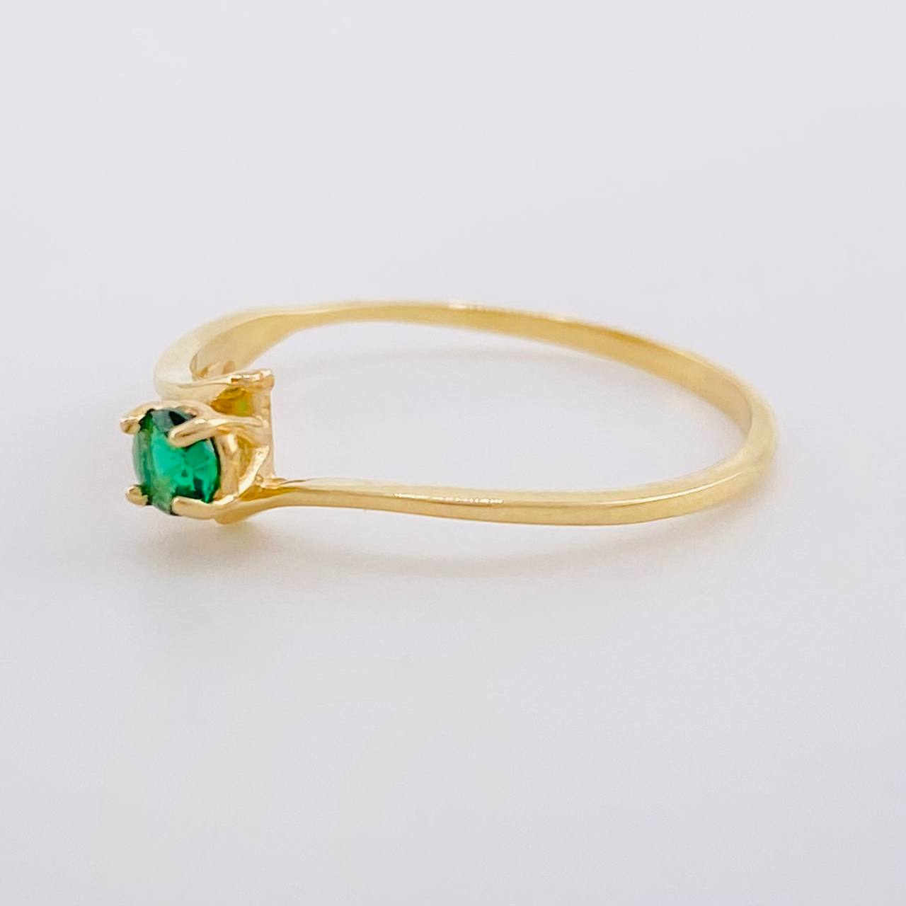 Anillo Brazo Pave 0.95g / T5 1/2 Oro Amarillo 18K